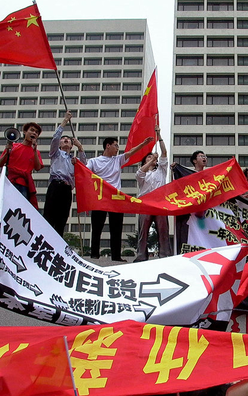 �� �}:�Ї��˵��������x���ĺζ�����Ӱ푎׺���
�� �ߣ�����
�� ��:2012-09-14 21:44:56
�c ��:549