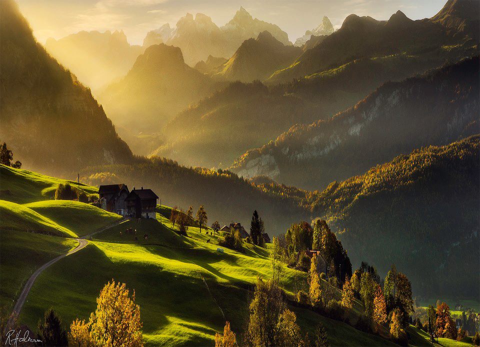 �� �}:���ã����ϼҡ���2013�������{�и���
�� �ߣ�����
�� ��:2013-09-10 16:02:39
�c ��:3198